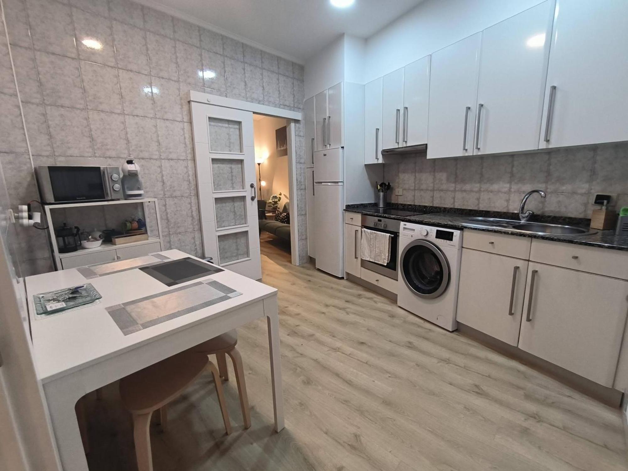 Apartamento Zabala Conoce Bilbao Desde Dentro Bagian luar foto