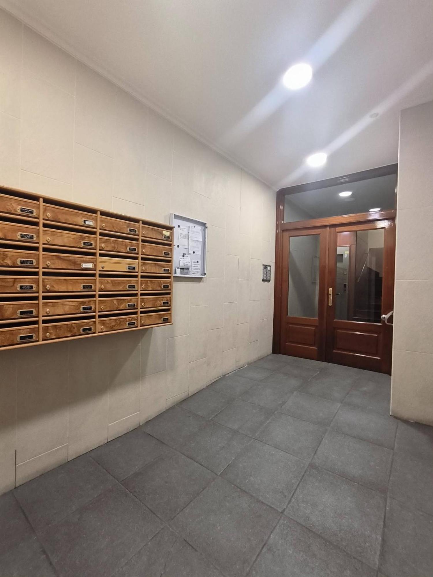 Apartamento Zabala Conoce Bilbao Desde Dentro Bagian luar foto